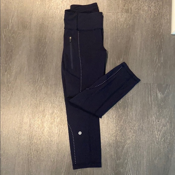 Lulu Lemon Fast and Free Legging - Picture 2 of 3